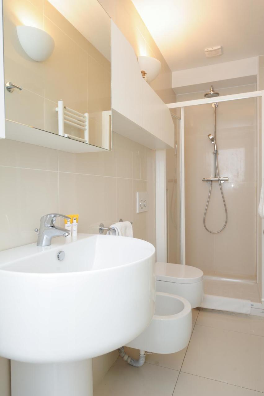 La Suite des Anges Res. Negresco Five stars Holiday House Niza Exterior foto